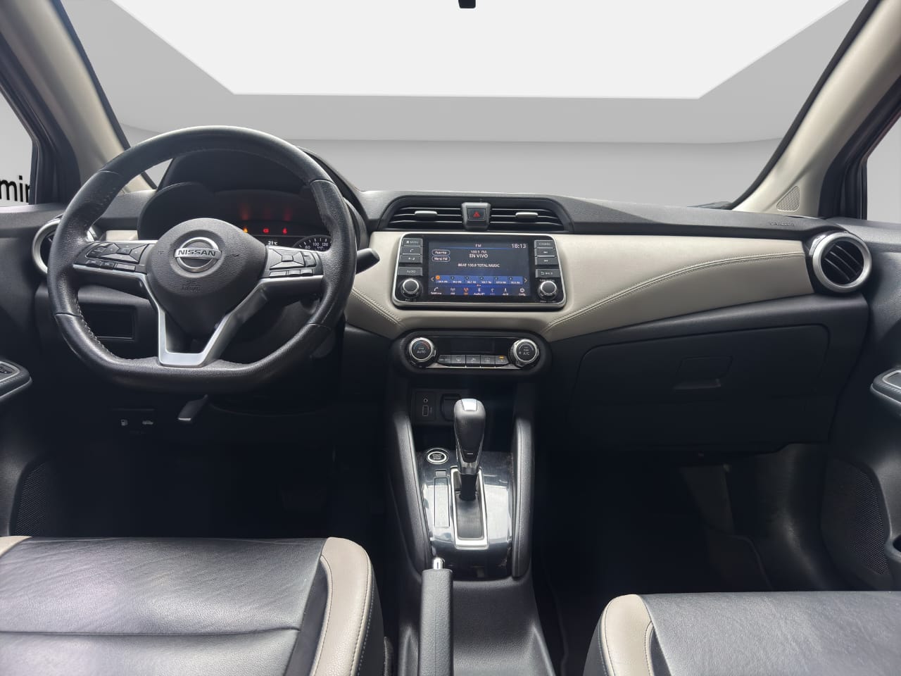 2022 Nissan VERSA 4 PTS ADVANCE TA AAC VE F NIEBLA RA-16