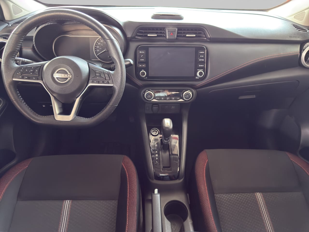 2024 Nissan VERSA 4P SR L41.6 AUT