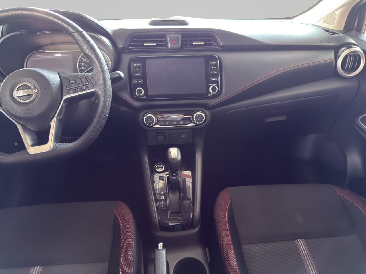 2024 Nissan VERSA 4P SR L41.6 AUT