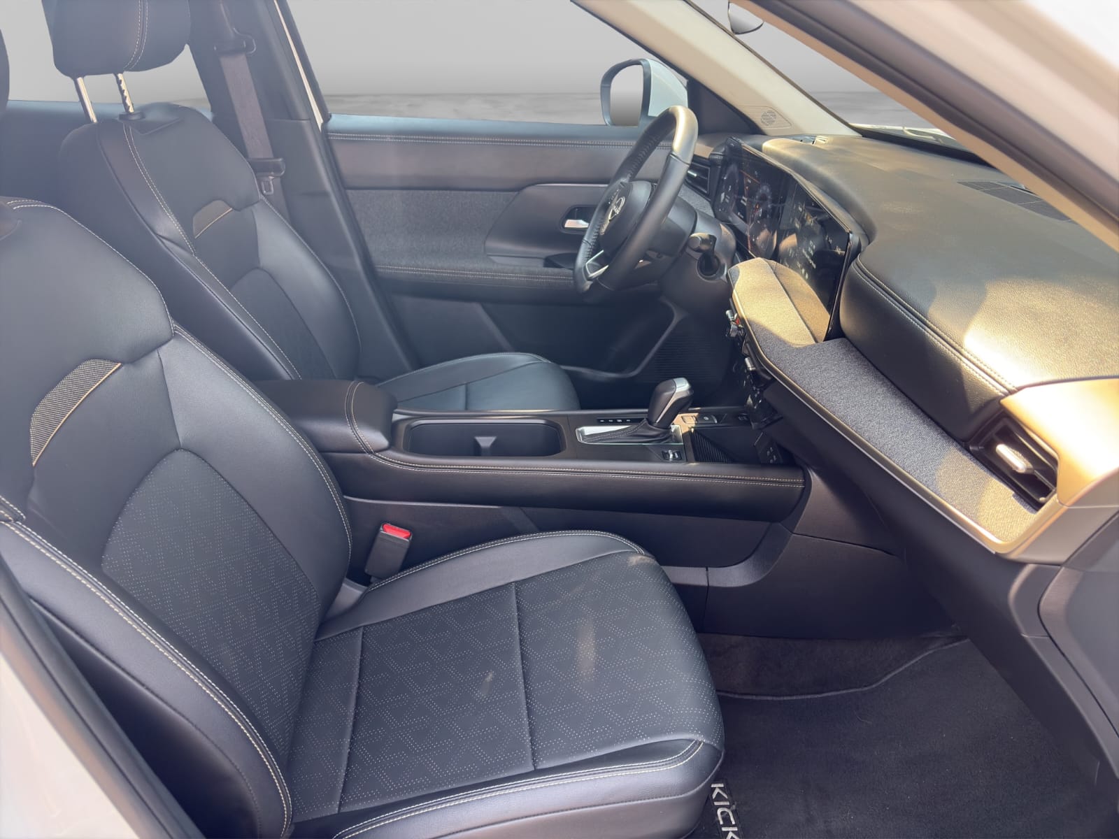 2025 Nissan KICKS 5P EXCLUSIVE L42.0 AUT