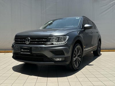 2019 Volkswagen TIGUAN 5 PTS COMFORTLINE 14T DSG PIEL CAMARA REVERSA F NIEBLA RA-17