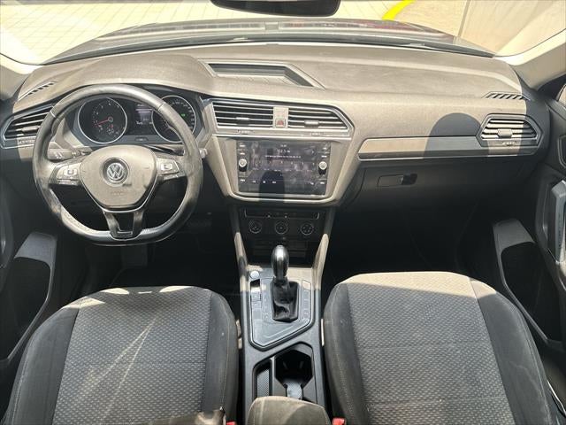 2019 Volkswagen TIGUAN 5 PTS COMFORTLINE 14T DSG PIEL CAMARA REVERSA F NIEBLA RA-17
