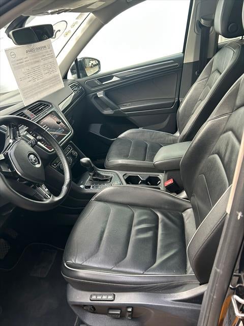 2020 Volkswagen TIGUAN 5 PTS HIGHLINE 20T DSG PIEL F LED RA-19 4X4