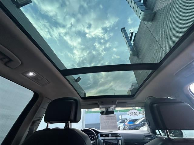 2020 Volkswagen TIGUAN 5 PTS HIGHLINE 20T DSG PIEL F LED RA-19 4X4