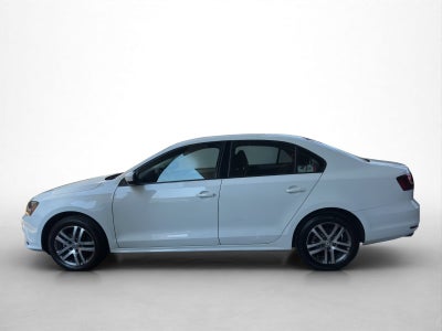 2018 Volkswagen JETTA 4 PTS TRENDLINE TA RA-16