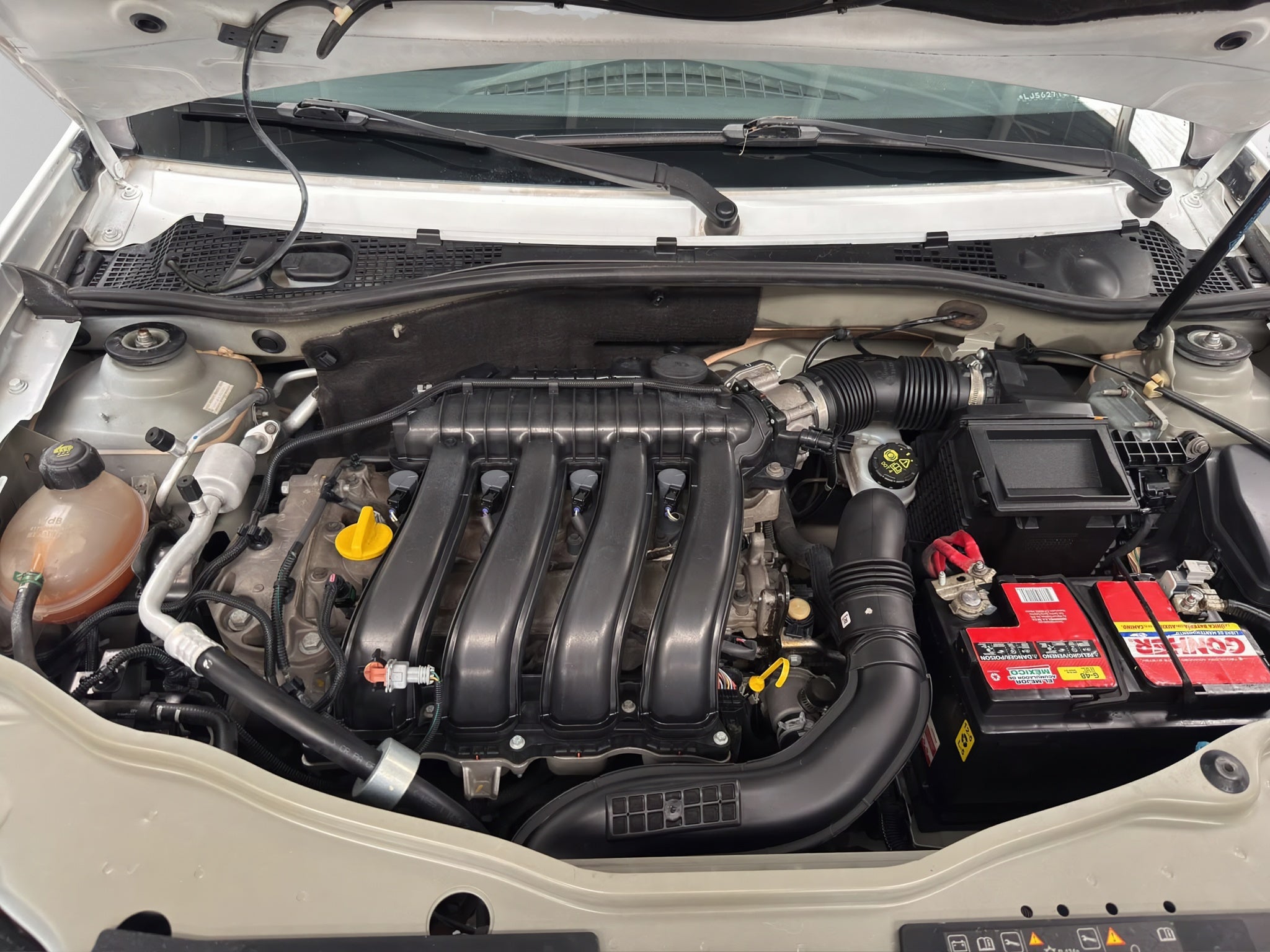 2024 Nissan SENTRA 4P SR BI-TONO L42.0 AUT