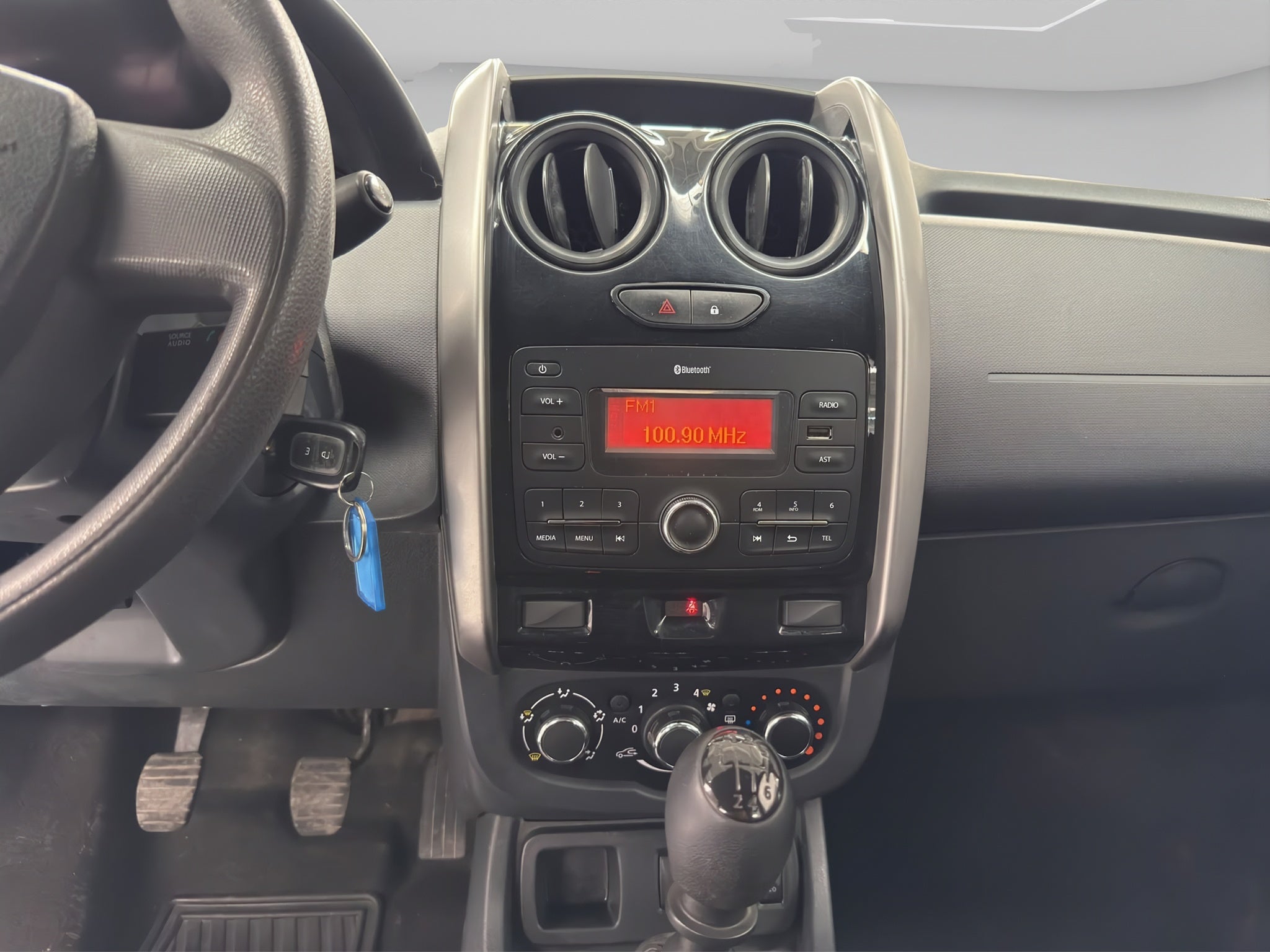 2024 Nissan SENTRA 4P SR BI-TONO L42.0 AUT