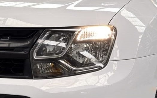 2024 Nissan SENTRA 4P SR BI-TONO L42.0 AUT