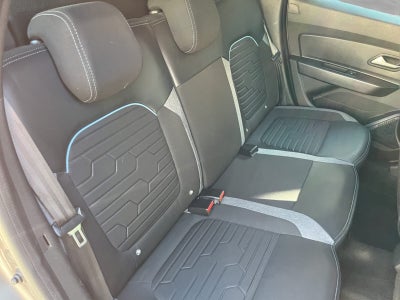 2023 RENAULT DUSTER 5 PTS ICONIC 13T TA AAC AUT VE FNIEBLA RA-17