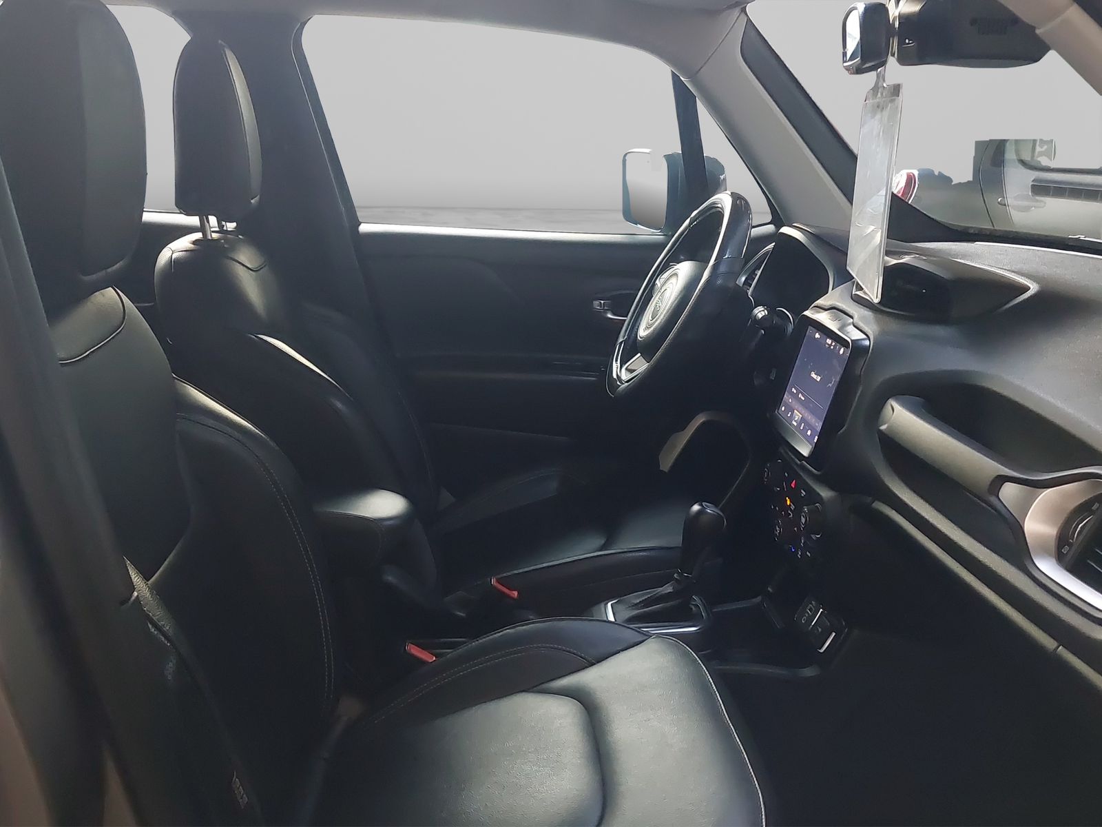 2022 Jeep RENEGADE 5 PTS LATITUDE 18L TA BA AAC AUT PIEL VE RA-18