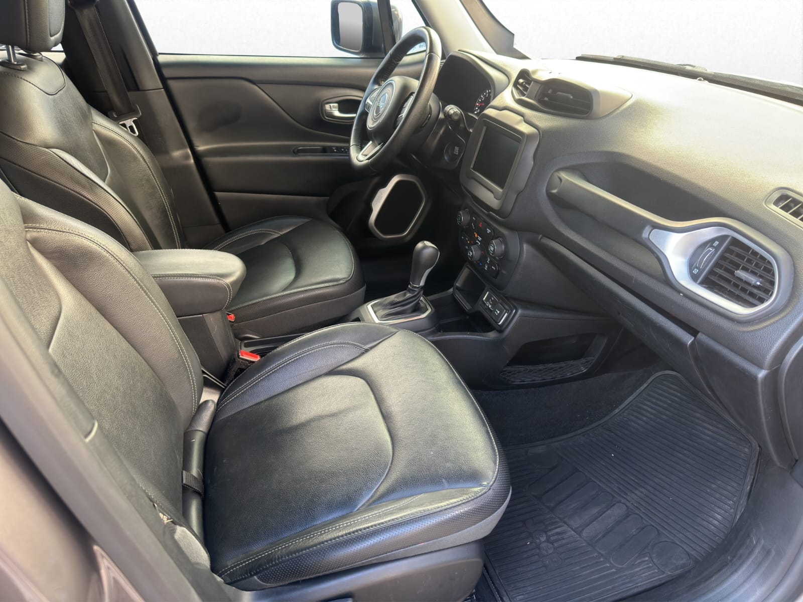 2019 Jeep RENEGADE 5 PTS LATITUDE TA BA AAC AUT PIEL VE RA-18