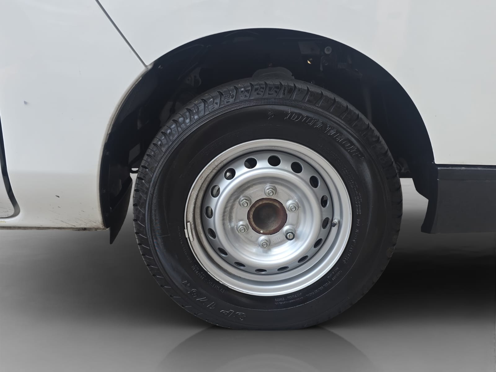 2024 Nissan URVAN 4P AMPLIA L42.5 MAN