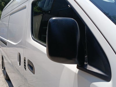 2022 Nissan URVAN 4 PTS AMPLIA VENTANAS TM5