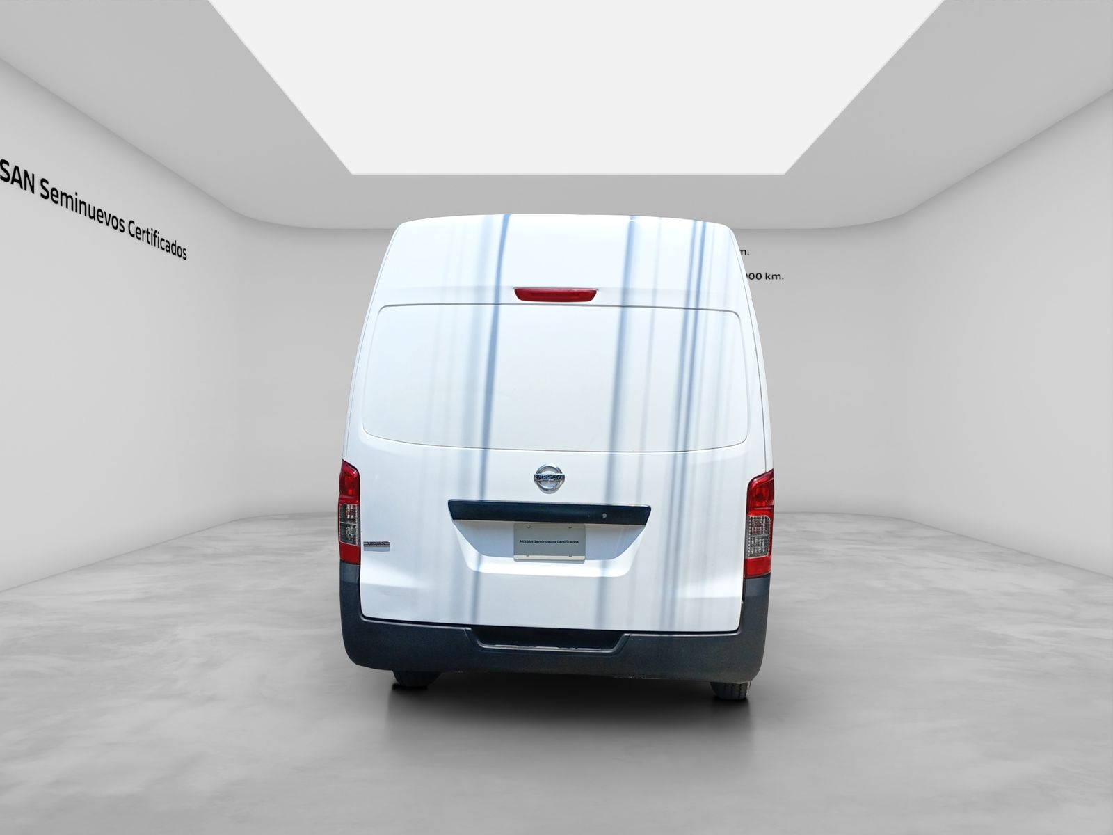 2022 Nissan URVAN 4 PTS AMPLIA VENTANAS TM5