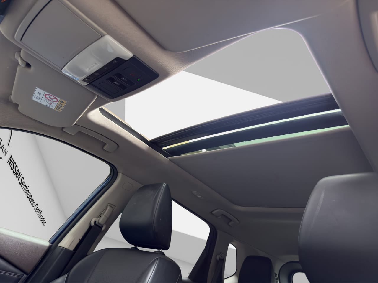 2023 Nissan X-TRAIL PLATINUM 2 FILAS