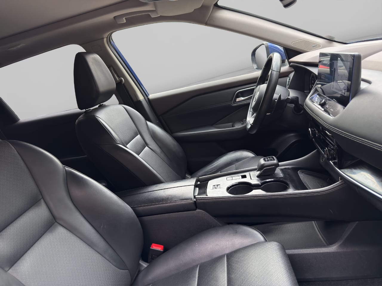 2023 Nissan X-TRAIL PLATINUM 2 FILAS