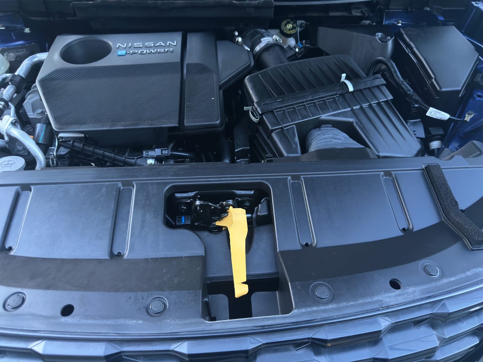 2023 Nissan X-TRAIL 5P PLATINUM E.POWER HEV L31.5 AUT