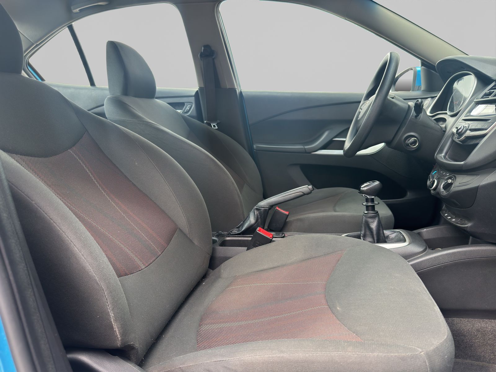 2019 Chevrolet AVEO 4 PTS LS TM5 AAC R-14