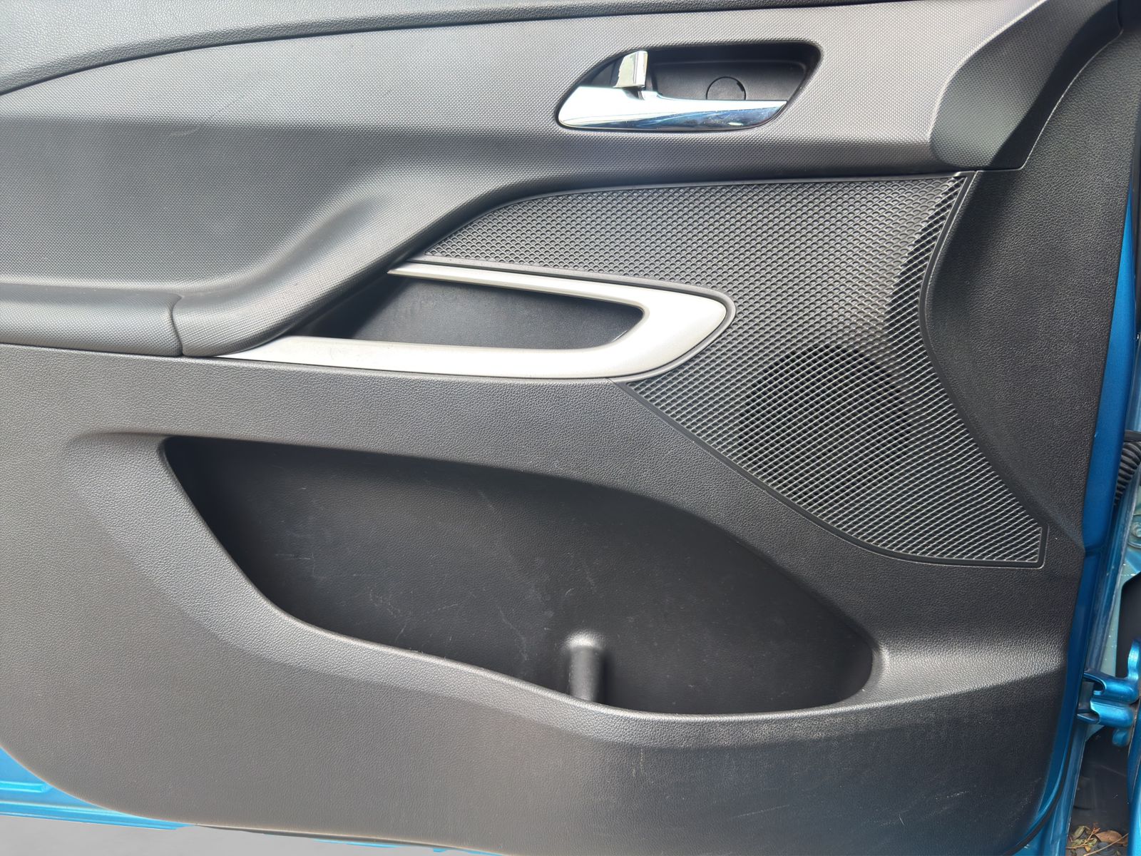 2019 Chevrolet AVEO 4 PTS LS TM5 AAC R-14