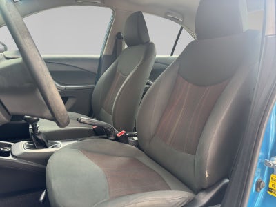 2019 Chevrolet AVEO 4 PTS LS TM5 AAC R-14