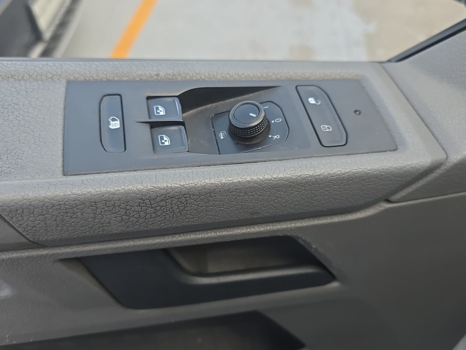 2023 Volkswagen TRANSPORTER 3 PTS CARGO VAN TD TM5 AAC